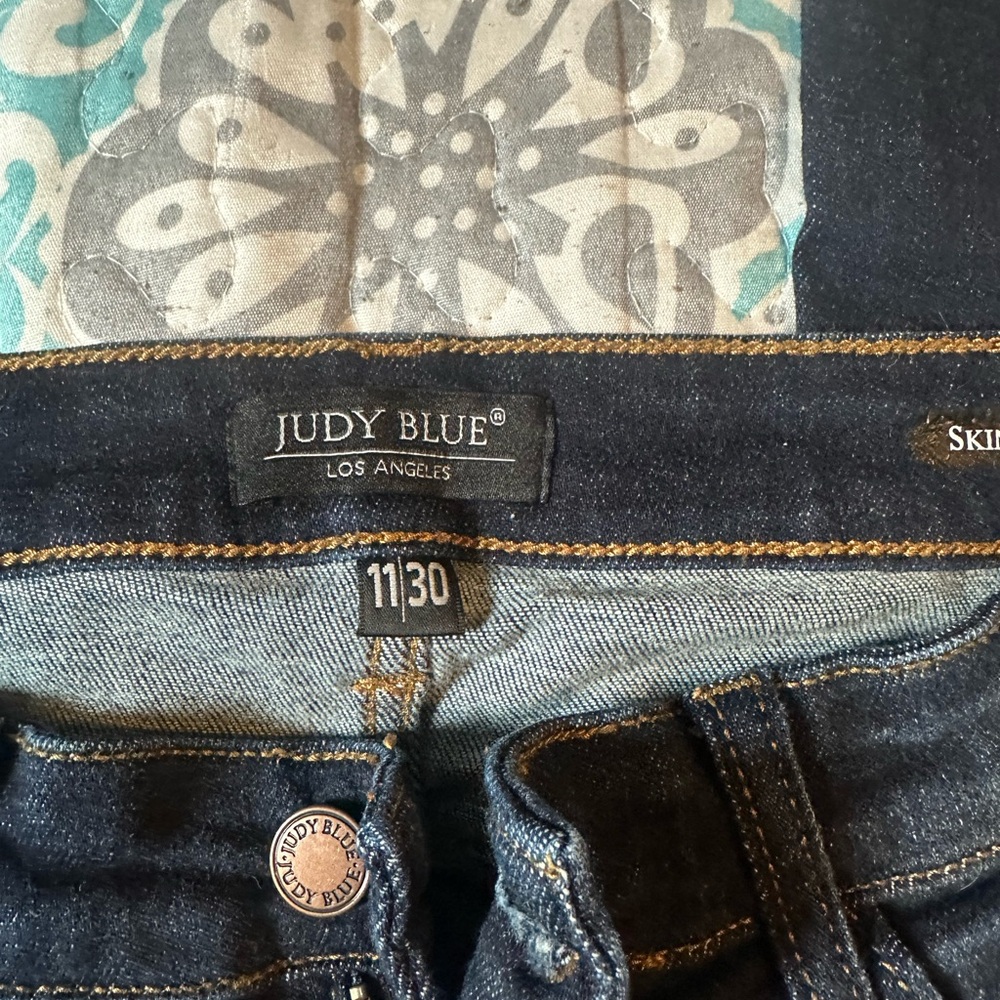 Judy Blue Women's Skinny Jeans - Deep Indigo - Picture 4 of 5